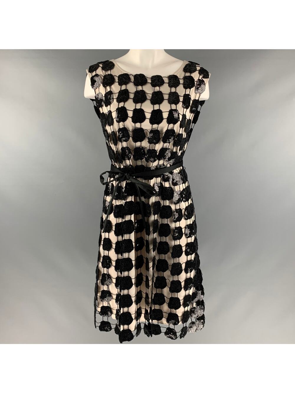 EMPORIO ARMANI Size 4 Black Cream Polyester Sequined Sleeveless Cocktail Dress